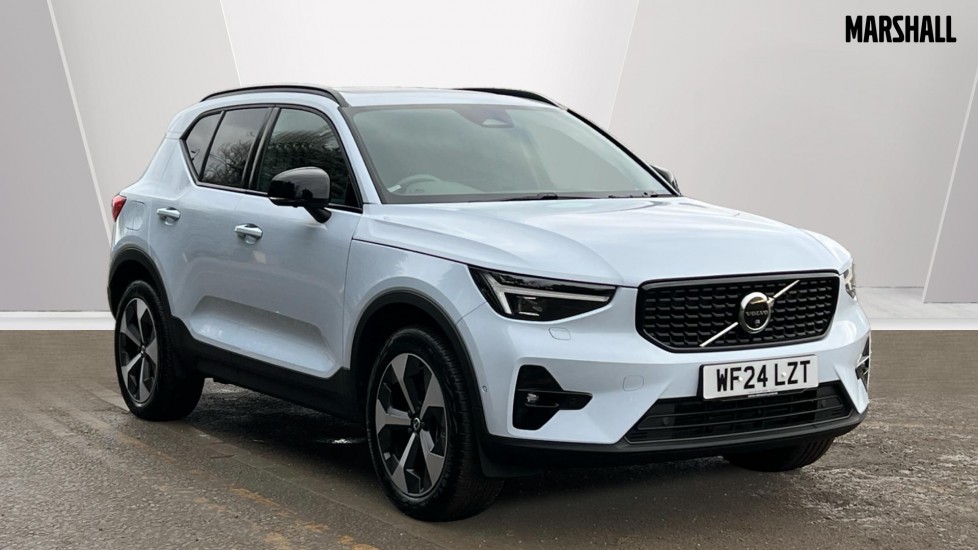 Main listing image - Volvo XC40