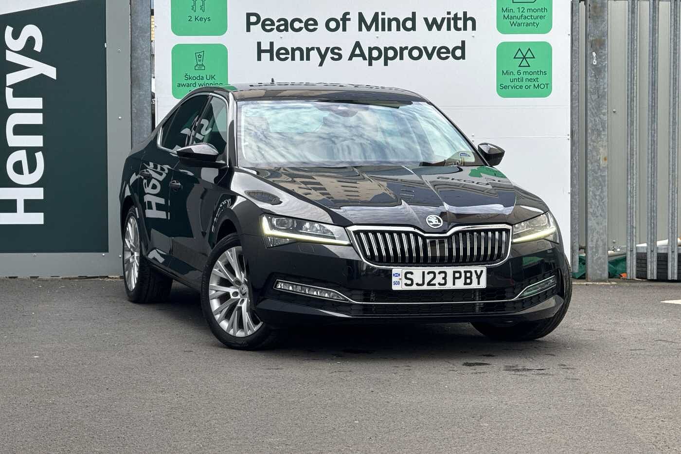 Main listing image - Skoda Superb