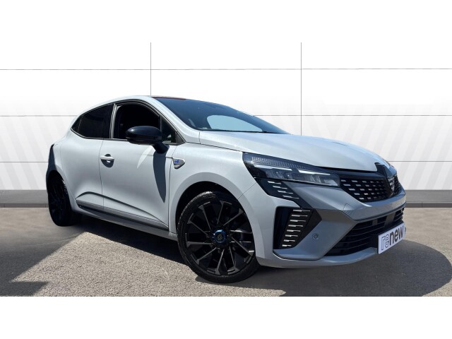 Main listing image - Renault Clio