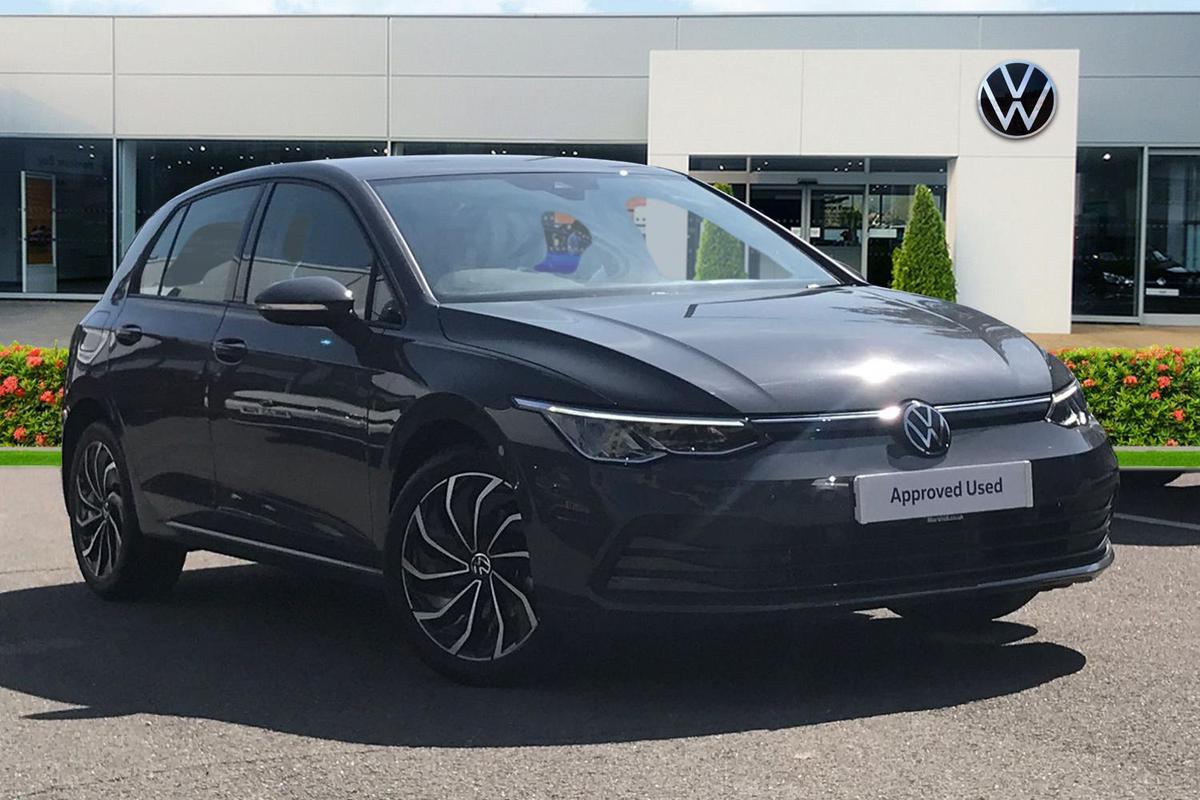 Main listing image - Volkswagen Golf