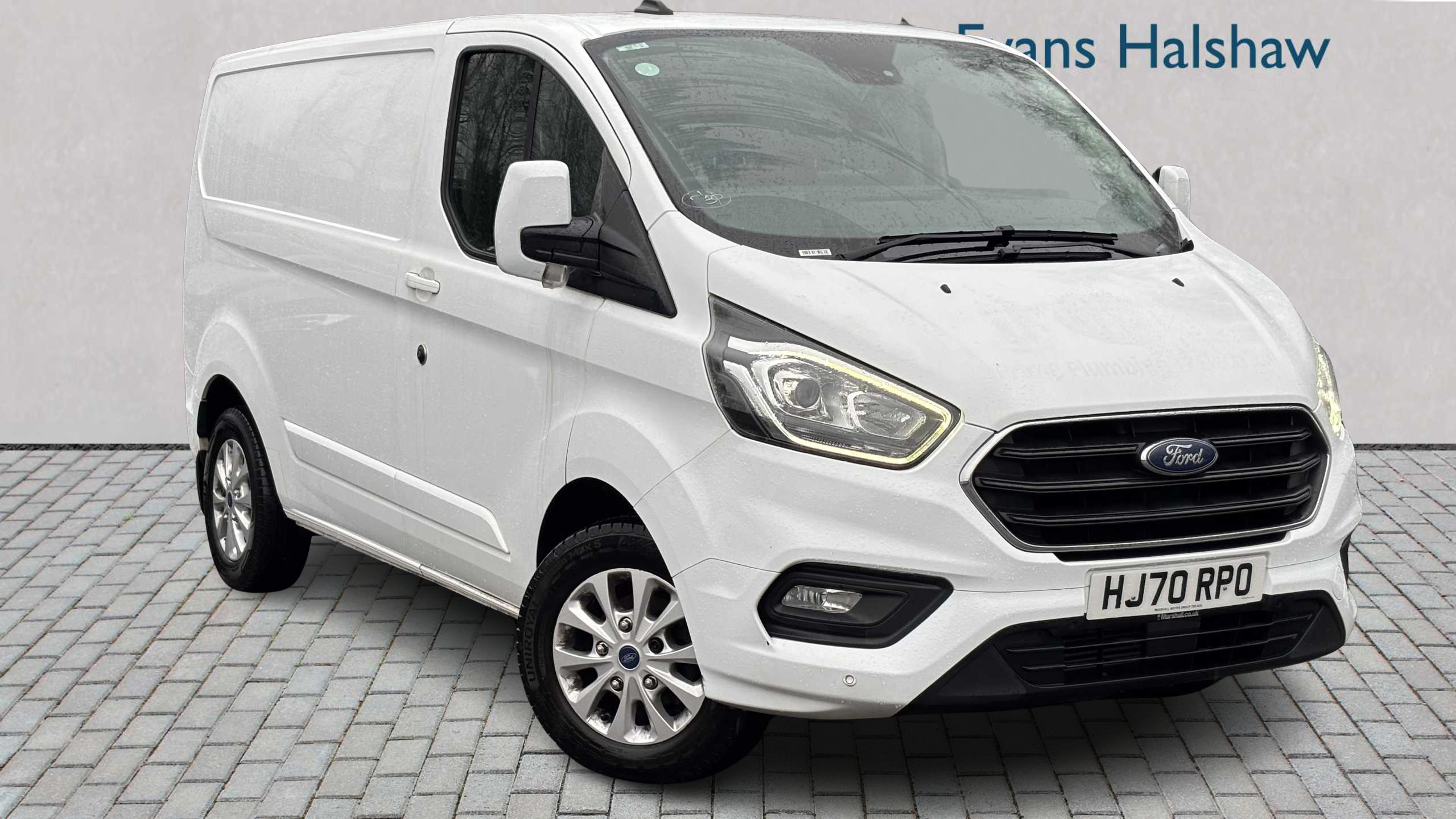 Main listing image - Ford Transit Custom