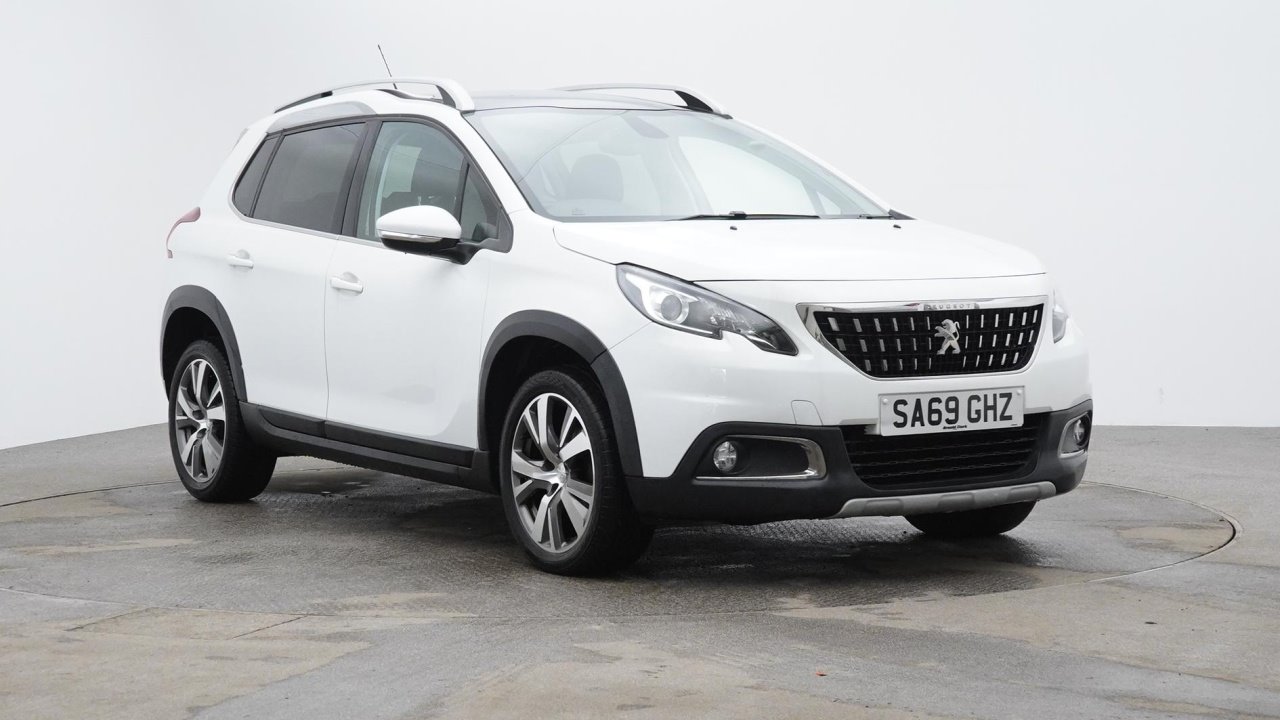 Main listing image - Peugeot 2008