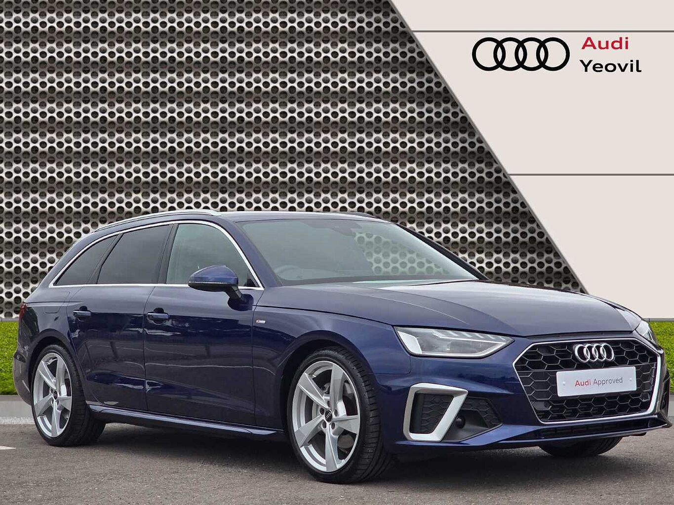 Main listing image - Audi A4 Avant