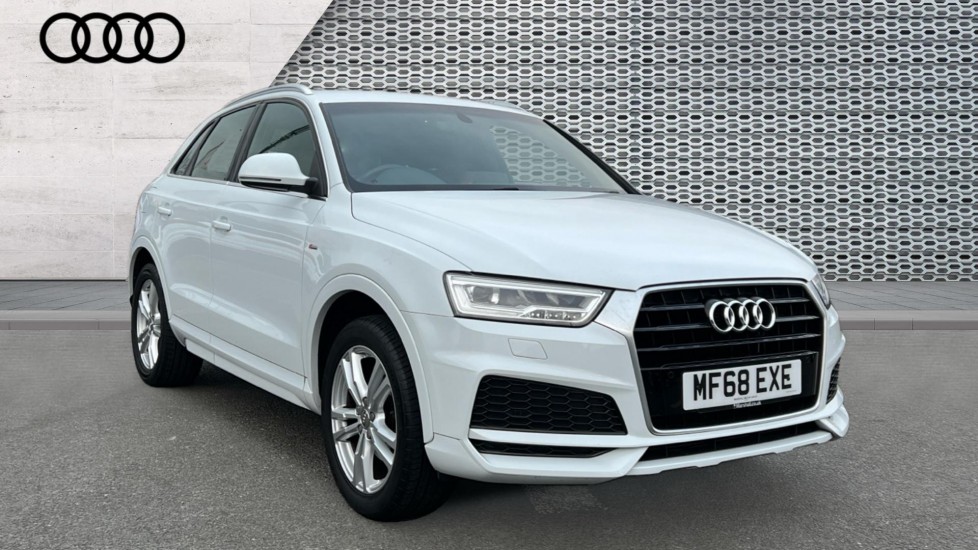 Main listing image - Audi Q3