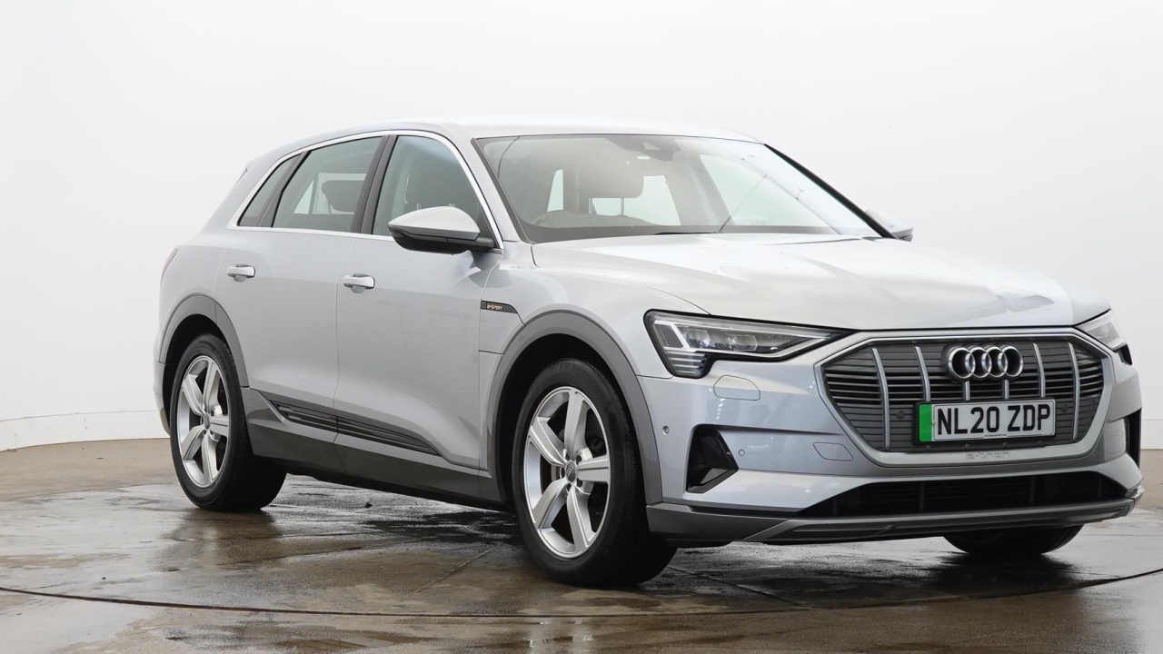 Main listing image - Audi e-tron