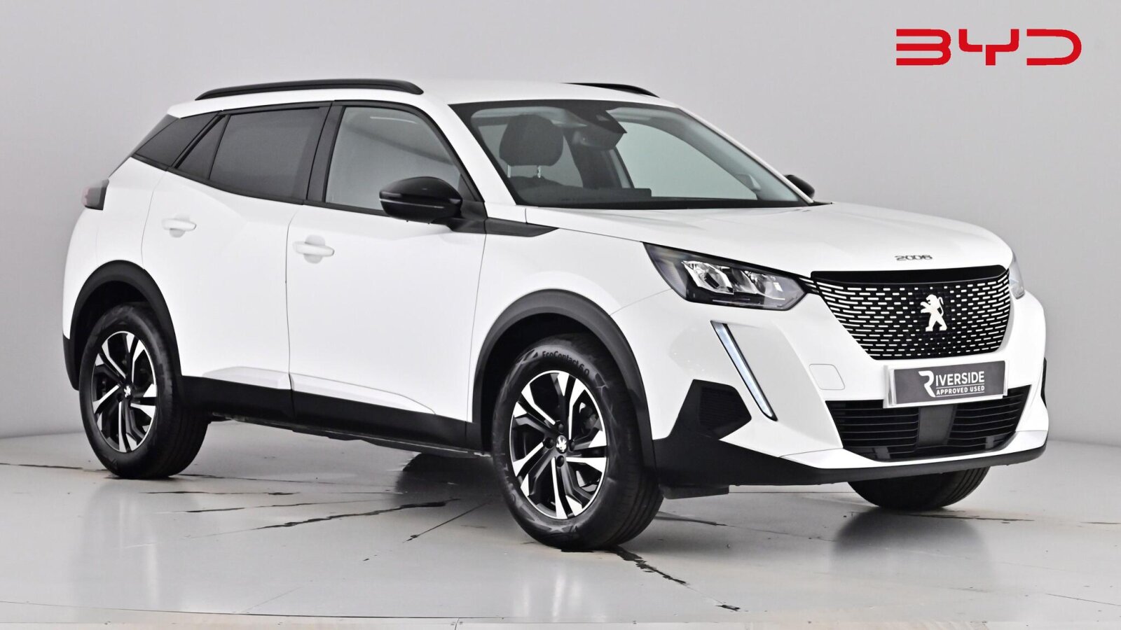 Main listing image - Peugeot 2008