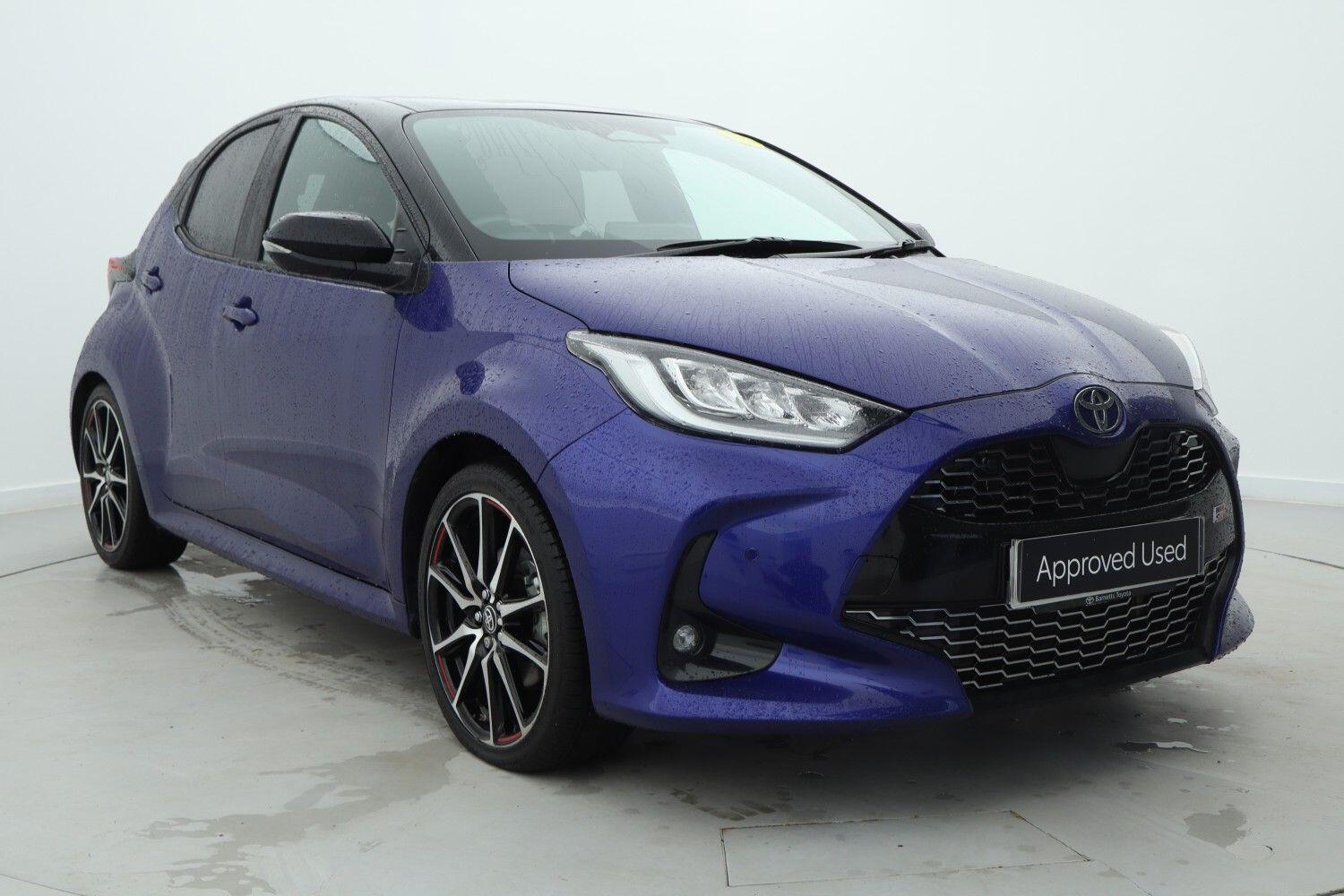 Main listing image - Toyota Yaris