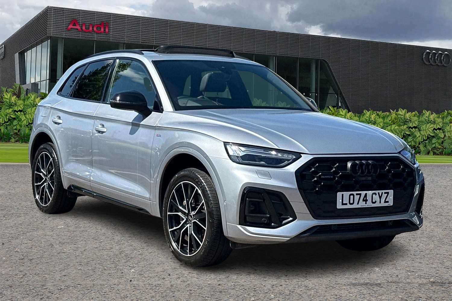 Main listing image - Audi Q5