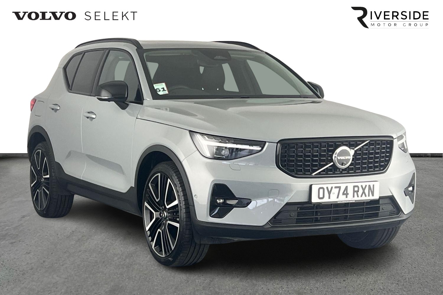Main listing image - Volvo XC40
