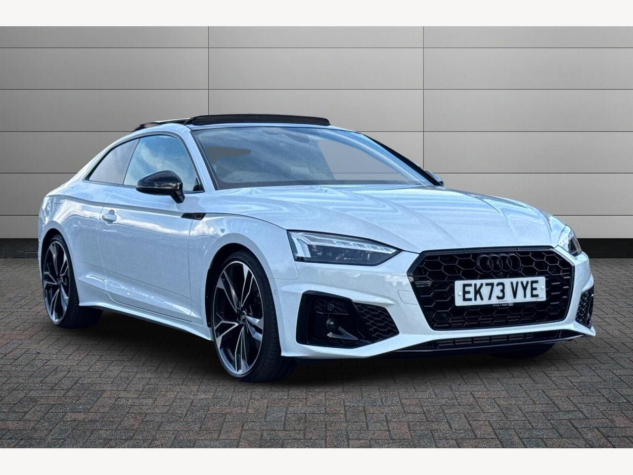 Main listing image - Audi A5