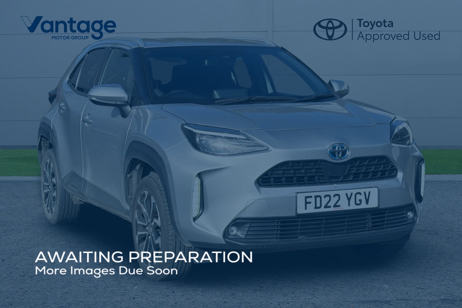 Main listing image - Toyota Yaris Cross