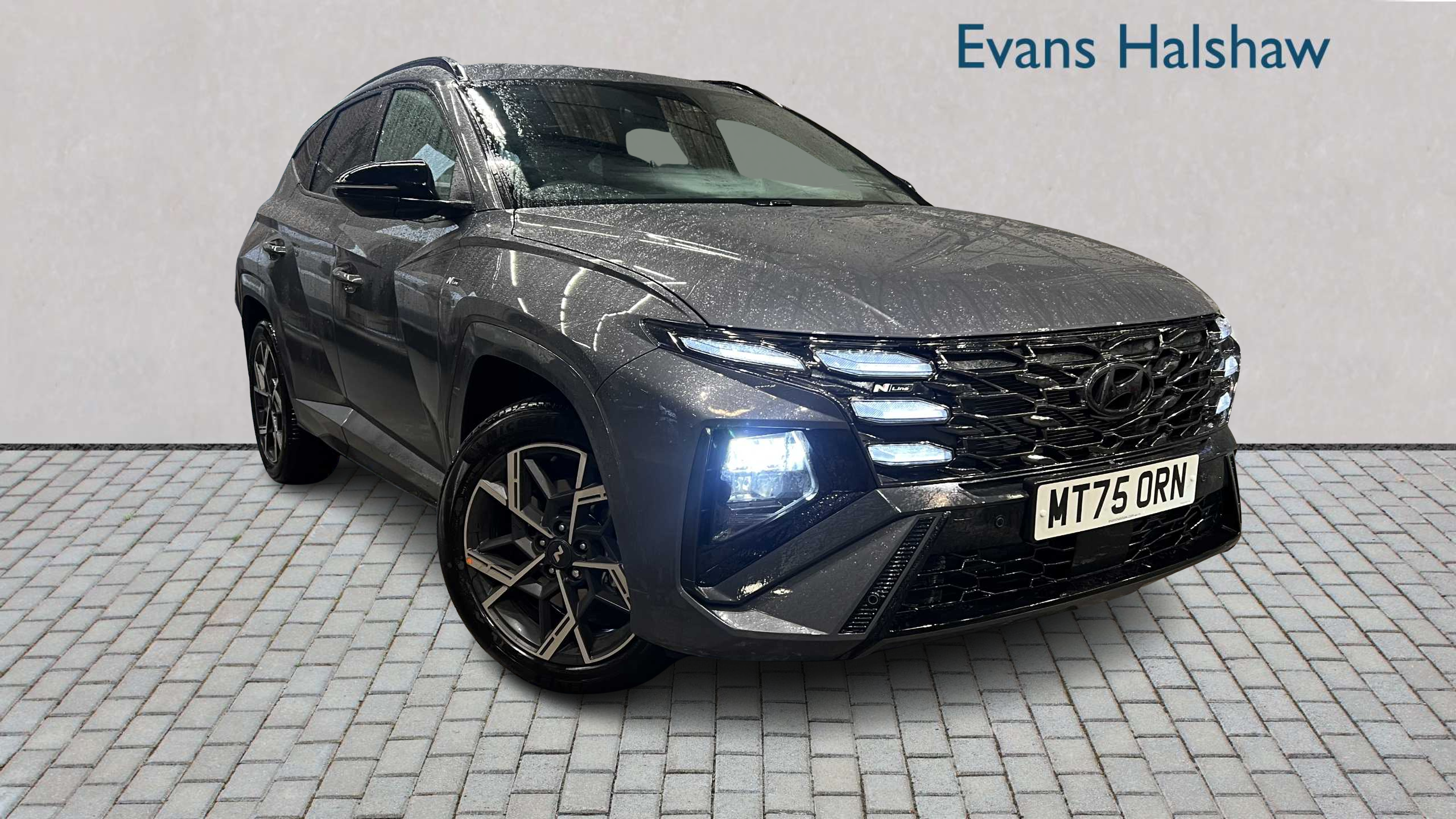 Main listing image - Hyundai Tucson