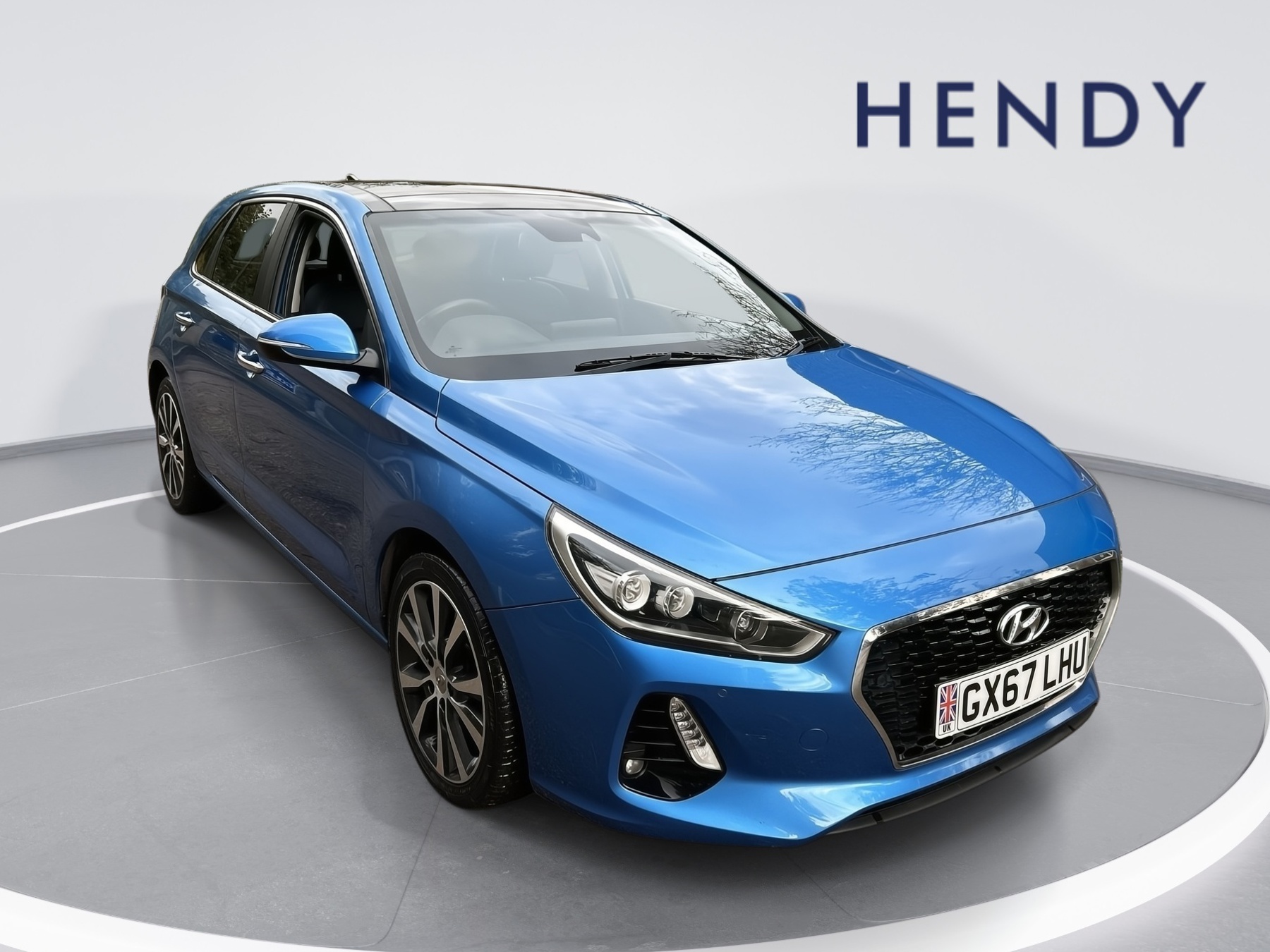 Main listing image - Hyundai i30