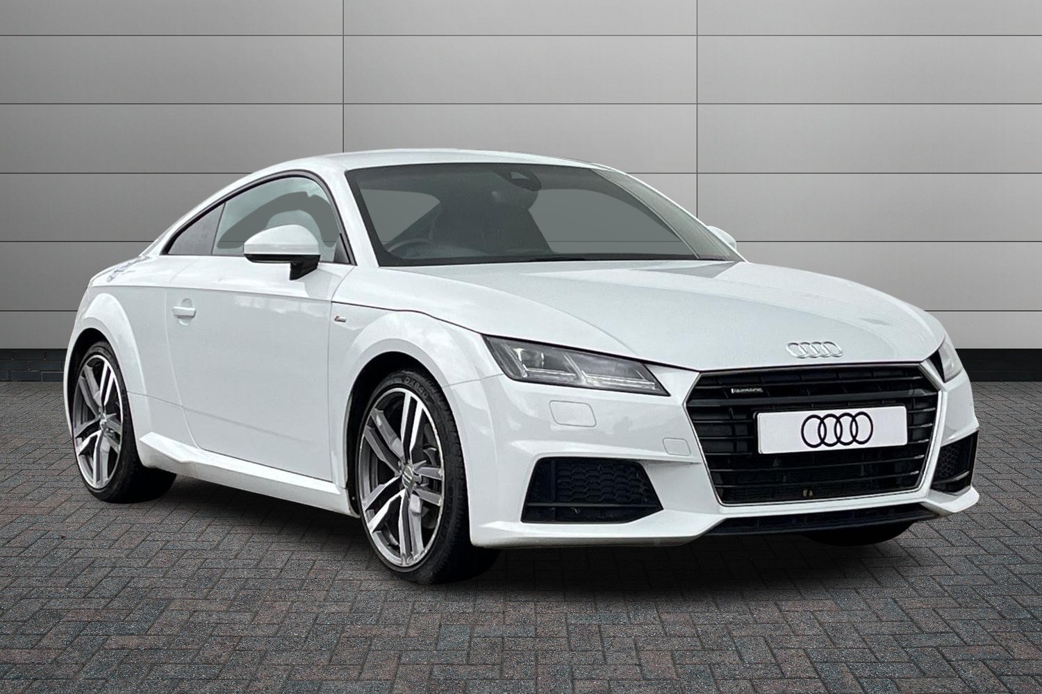 Main listing image - Audi TT