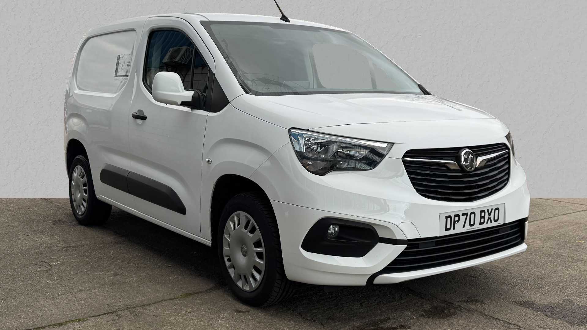 Main listing image - Vauxhall Combo Cargo