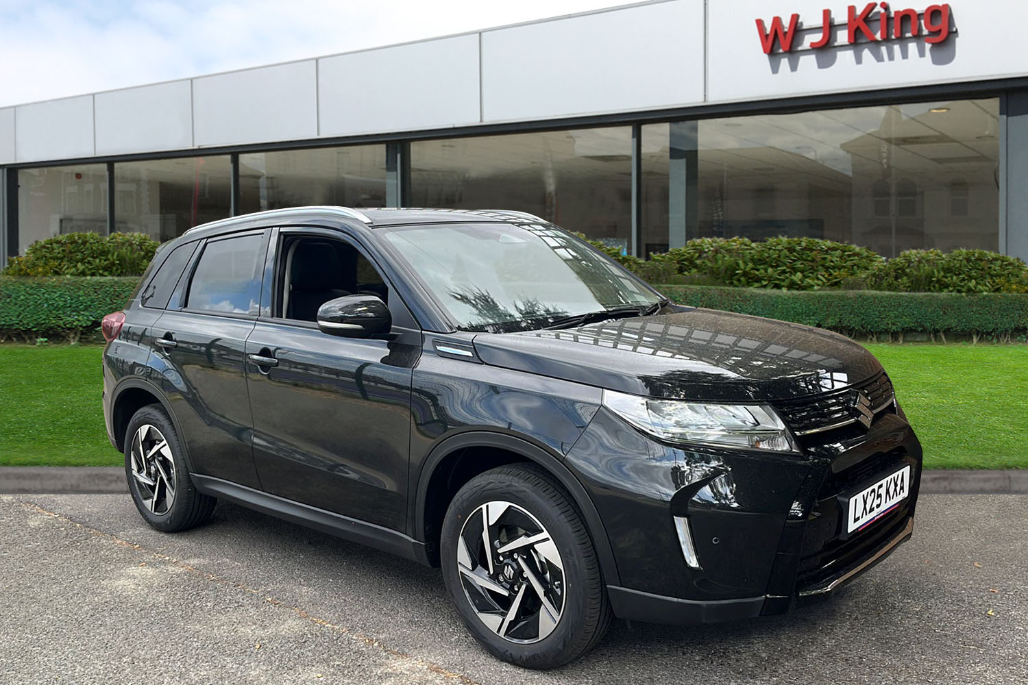 Main listing image - Suzuki Vitara