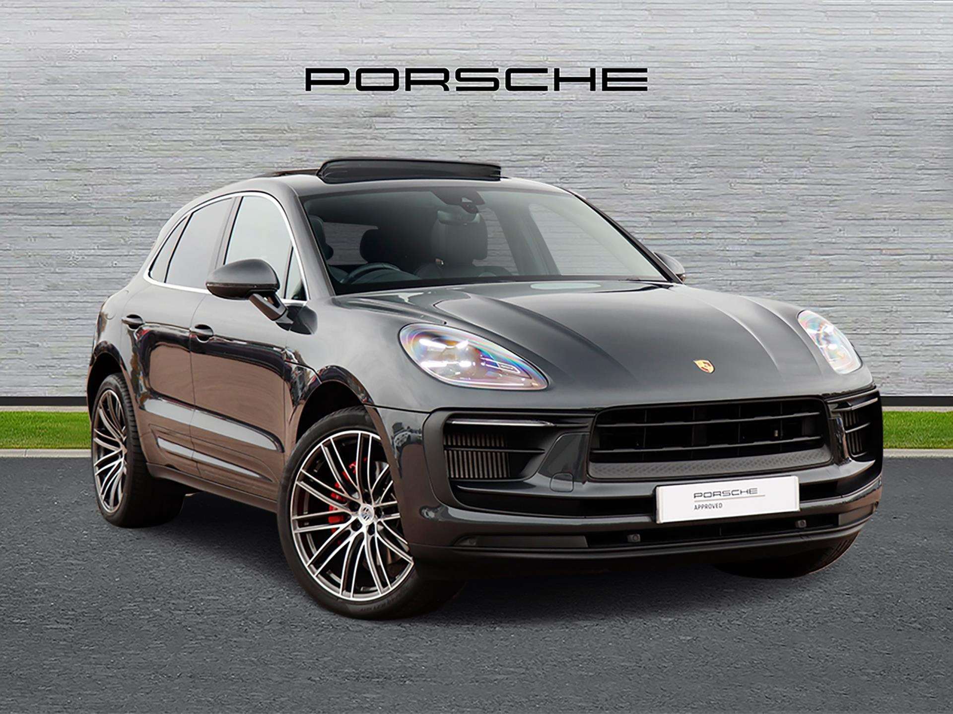 Main listing image - Porsche Macan