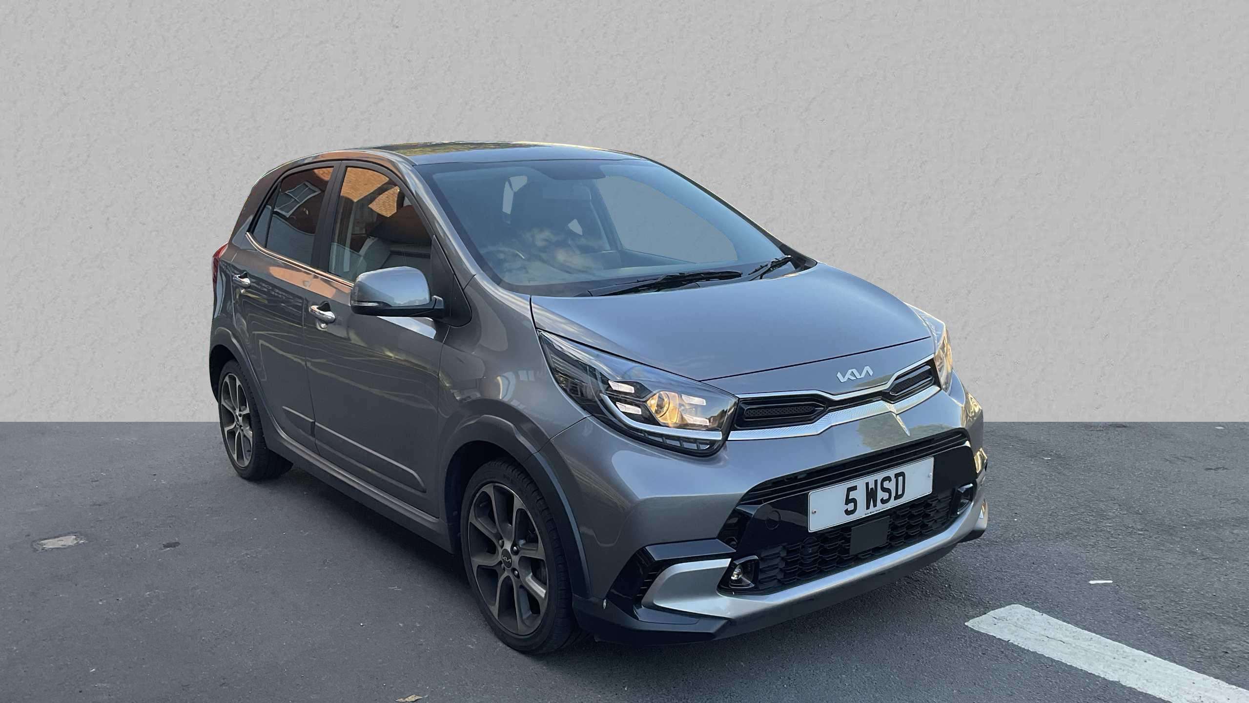 Main listing image - Kia Picanto