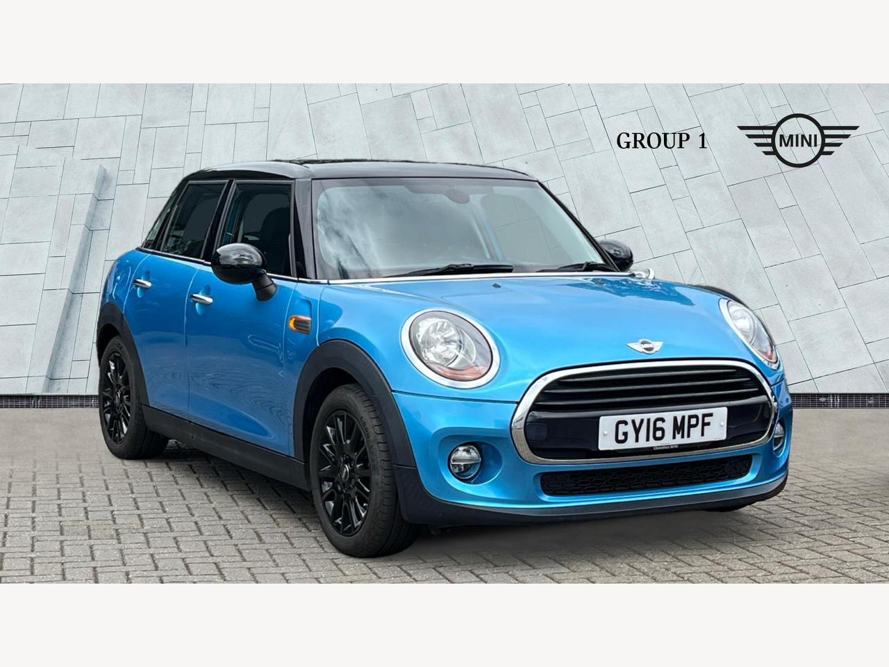 Main listing image - MINI Hatchback 5dr