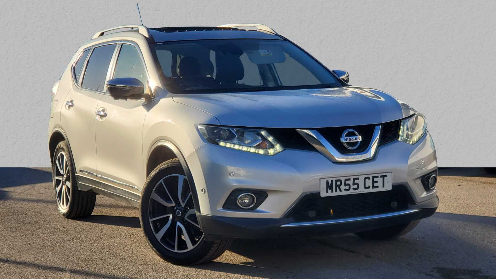 Main listing image - Nissan X-Trail