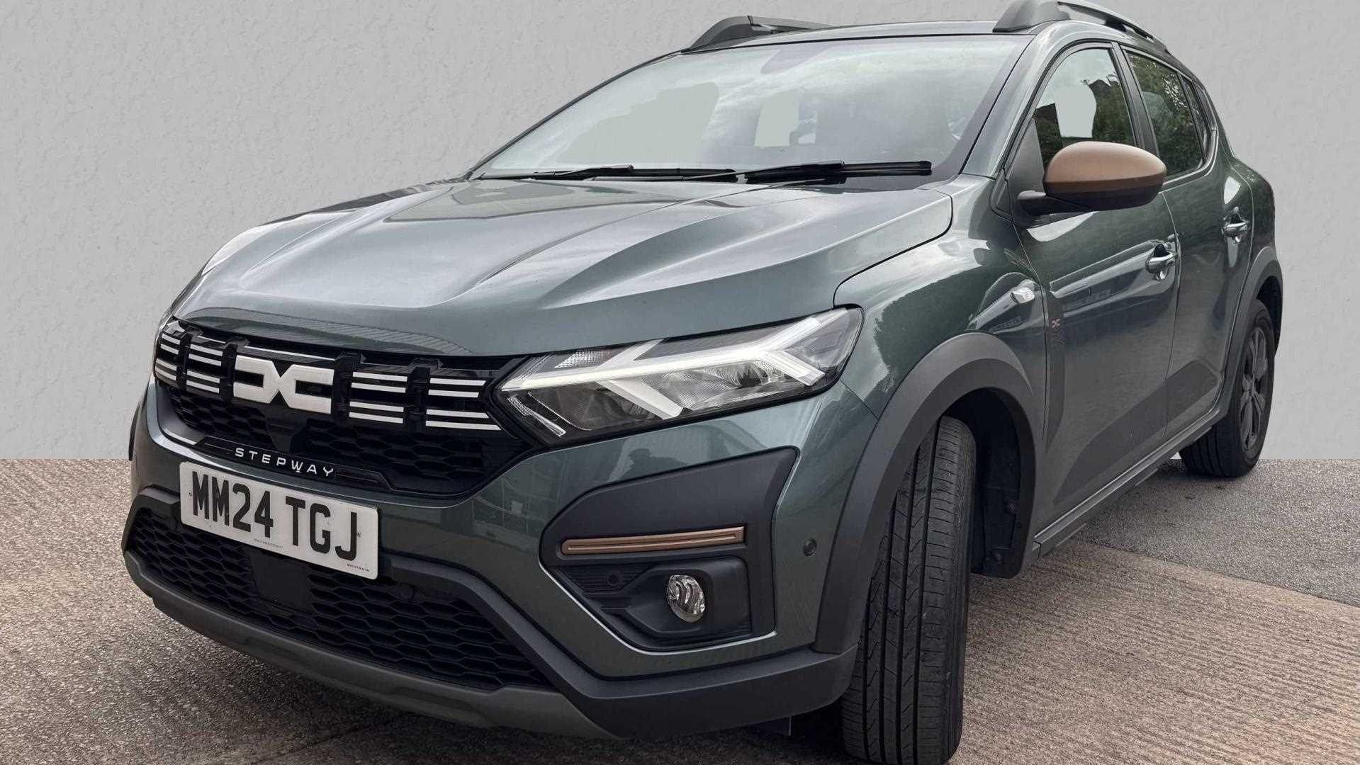 Main listing image - Dacia Sandero Stepway