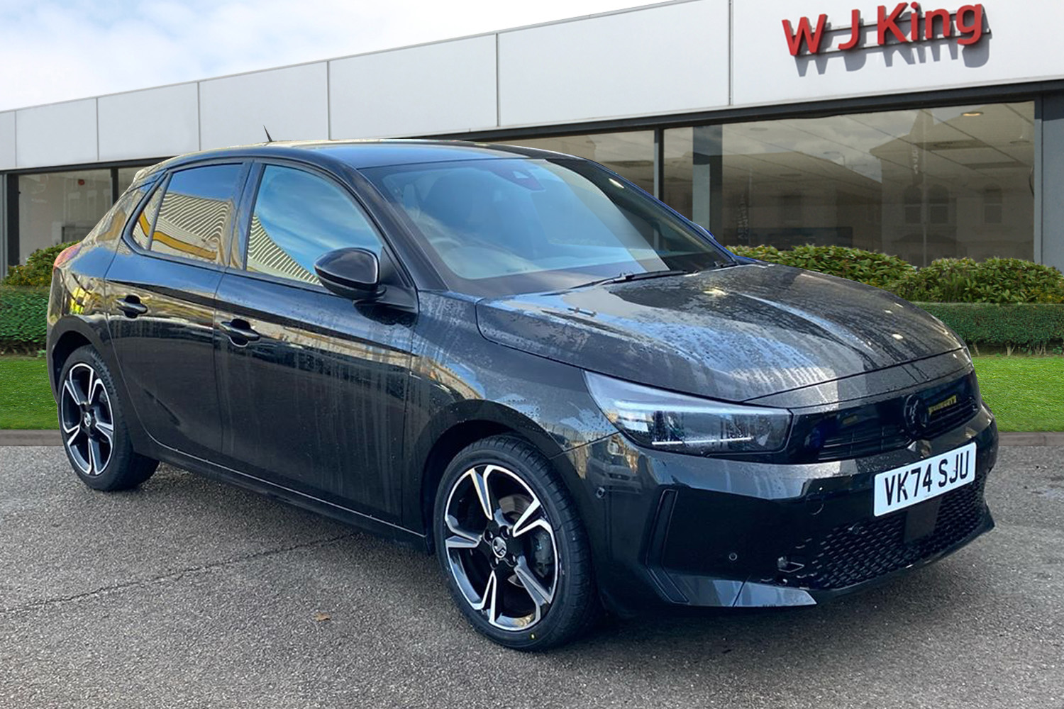 Main listing image - Vauxhall Corsa