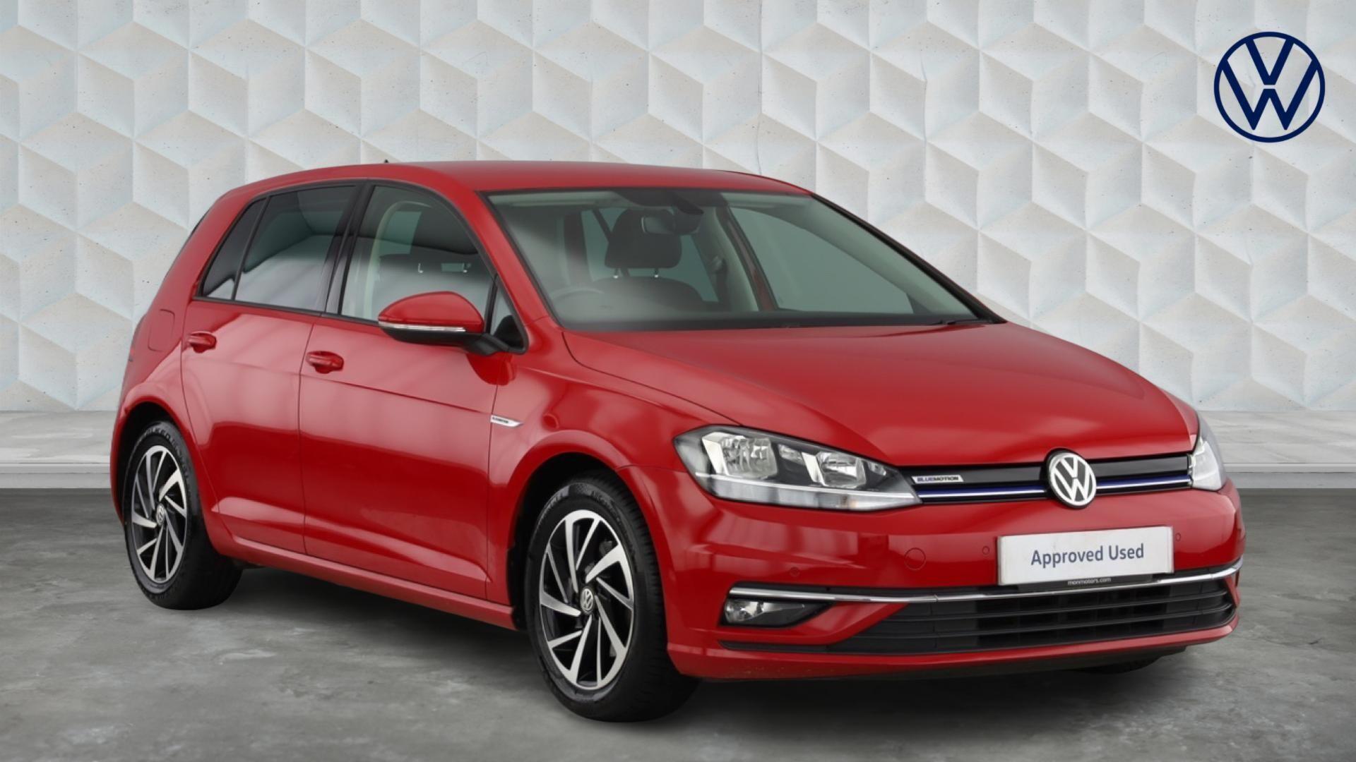 Main listing image - Volkswagen Golf