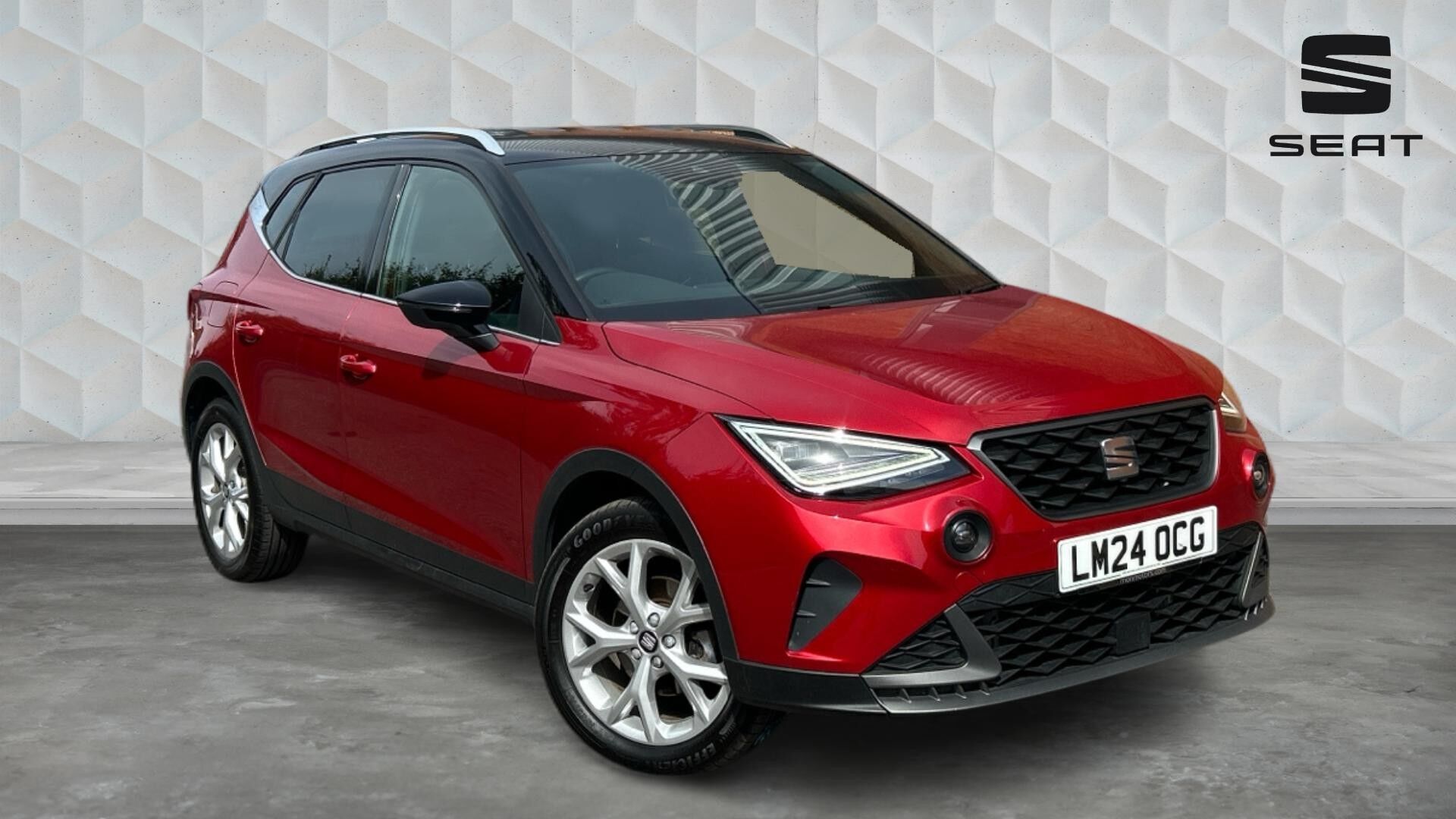 Main listing image - SEAT Arona