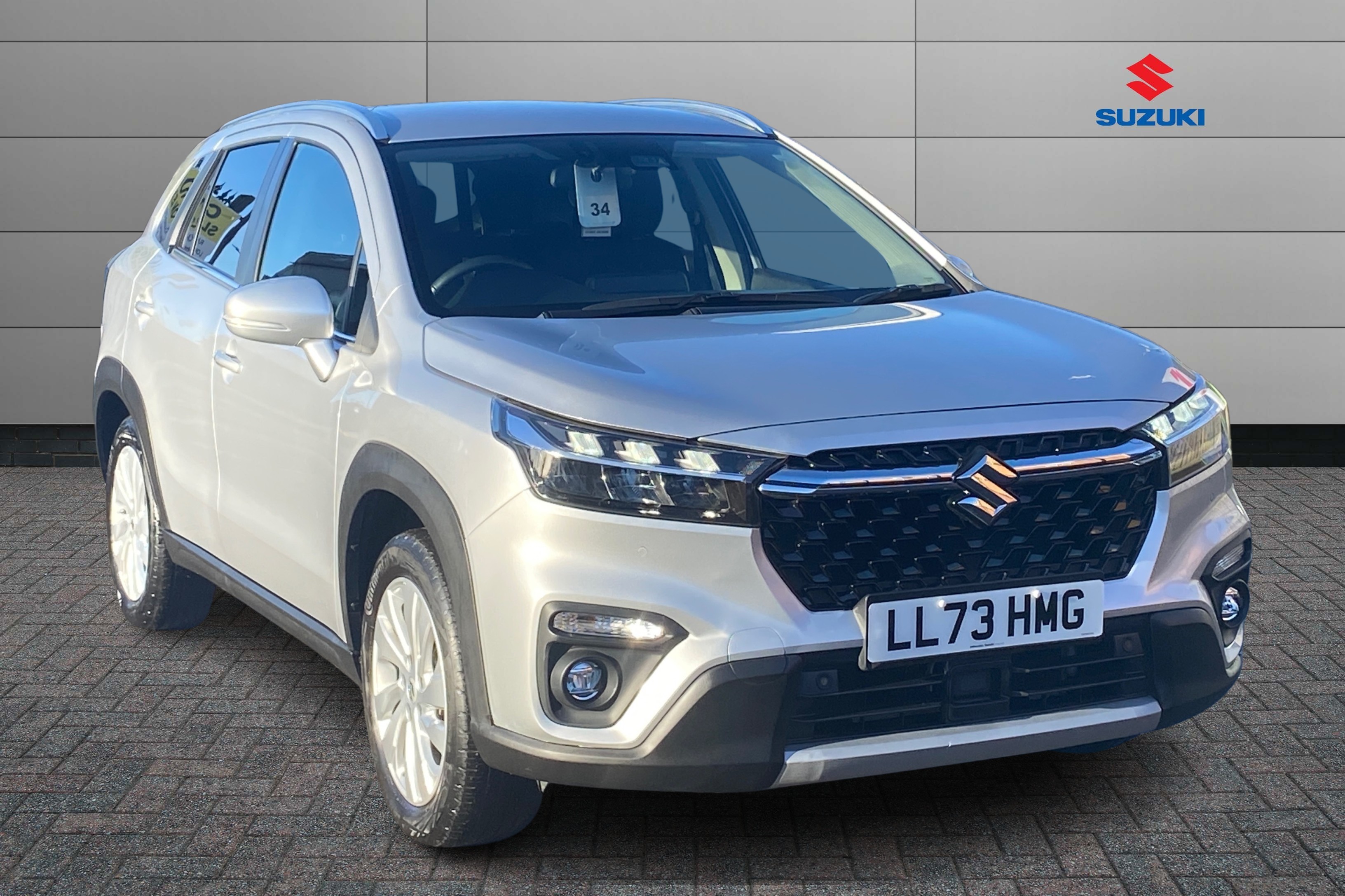 Main listing image - Suzuki S-Cross