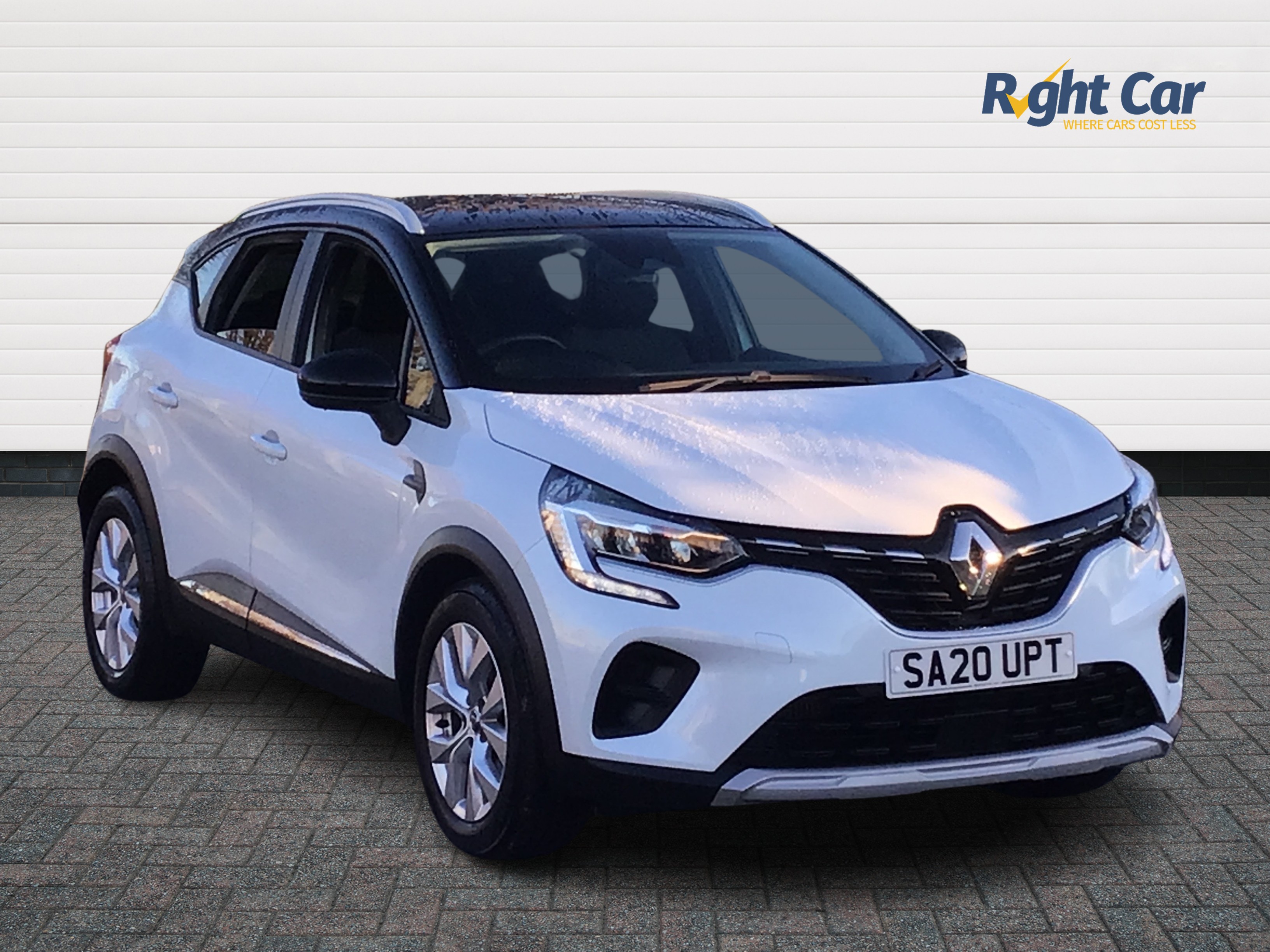 Main listing image - Renault Captur