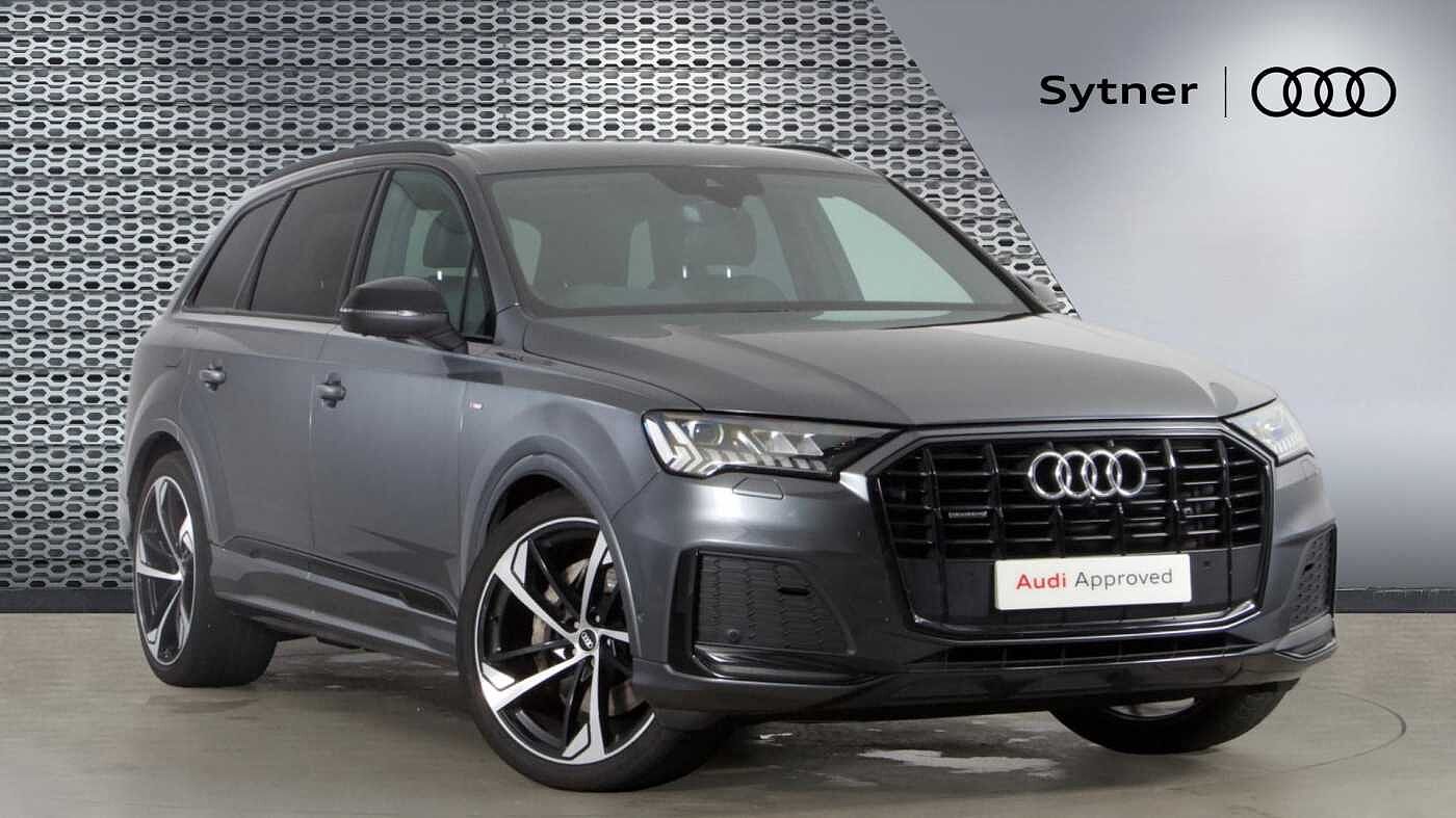 Main listing image - Audi Q7