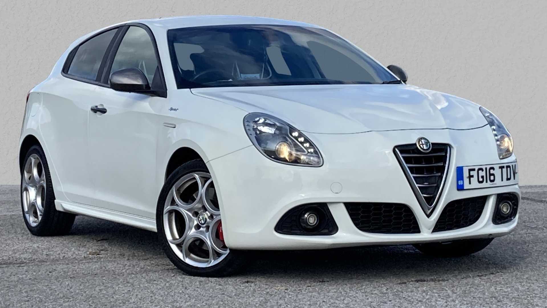 Main listing image - Alfa Romeo Giulietta