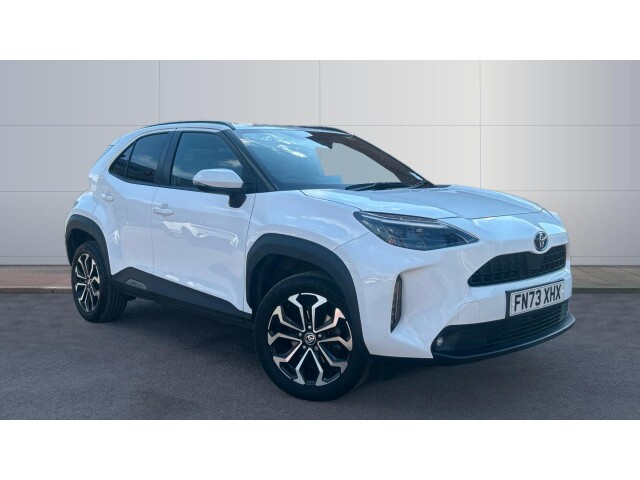 Main listing image - Toyota Yaris Cross