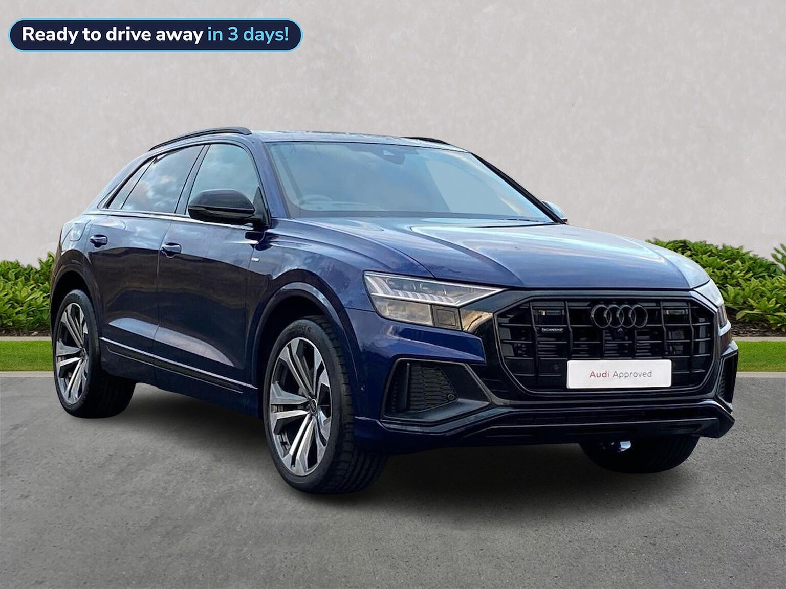 Main listing image - Audi Q8