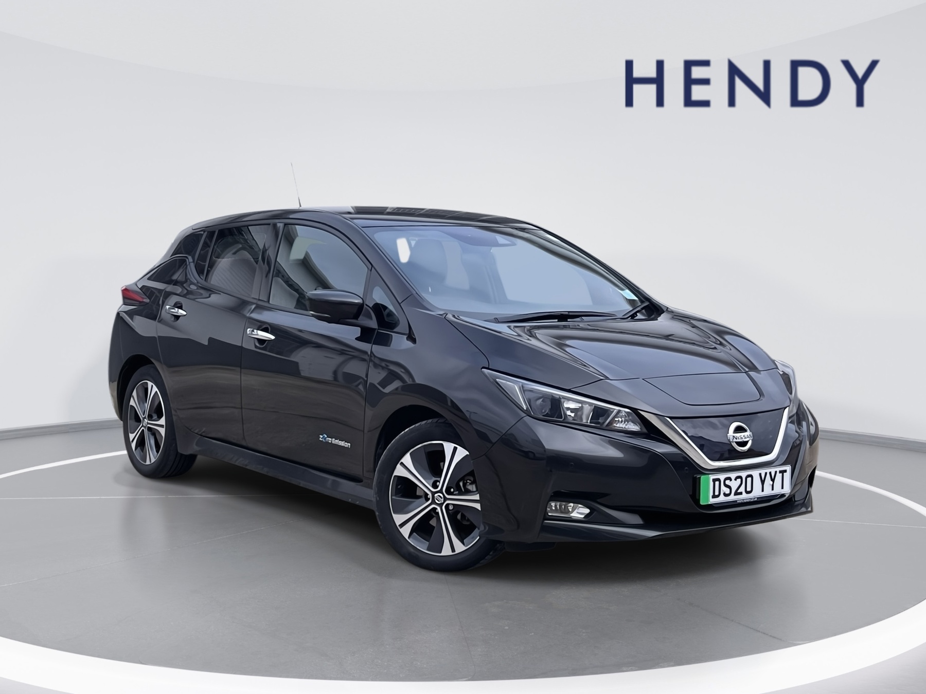 Main listing image - Nissan Leaf