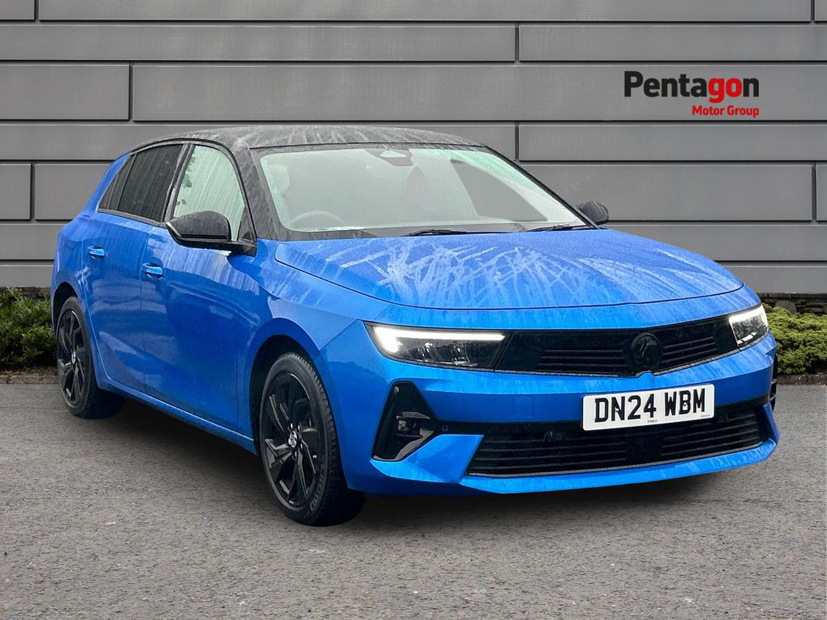 Main listing image - Vauxhall Astra