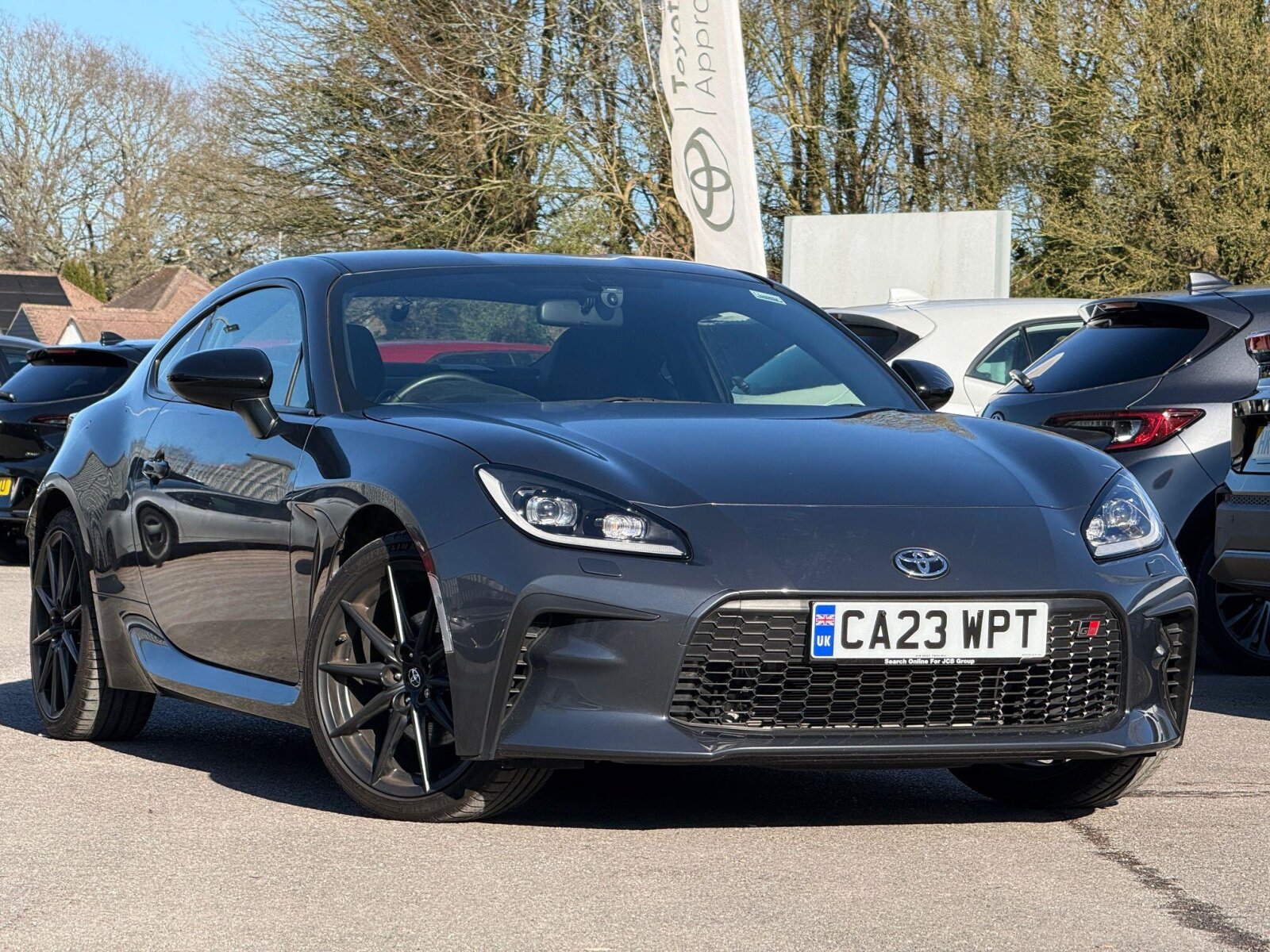 Main listing image - Toyota GR86