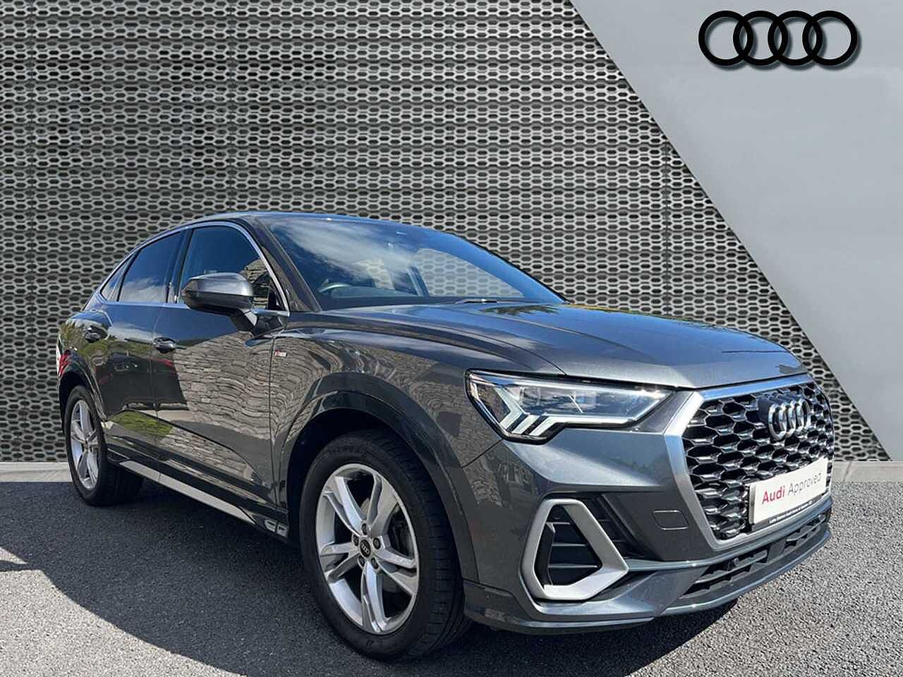 Main listing image - Audi Q3