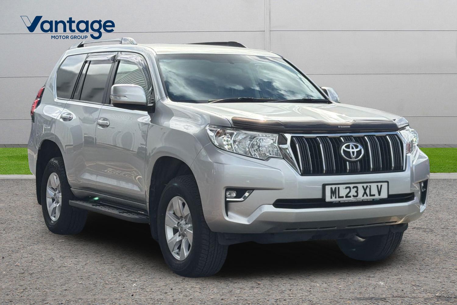 Main listing image - Toyota Land Cruiser