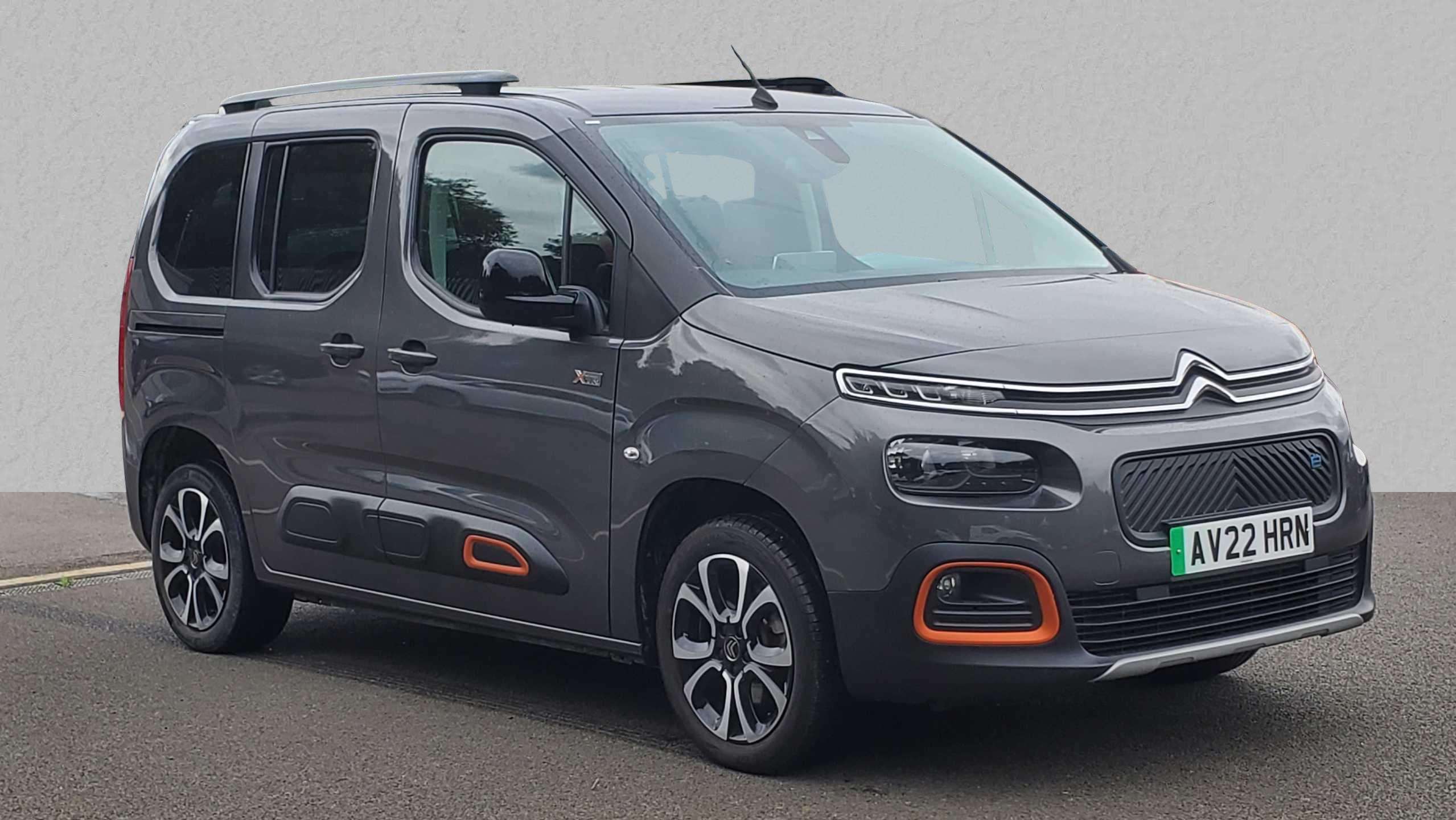 Main listing image - Citroen e-Berlingo