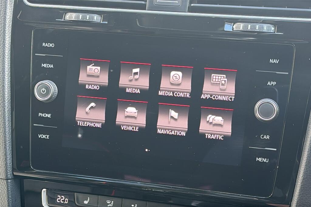 Main listing image - Volkswagen Golf GTI