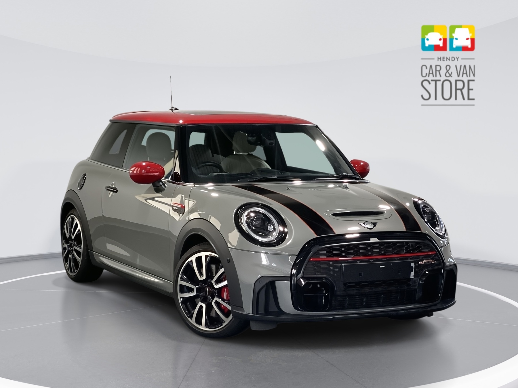 Main listing image - MINI Hatchback