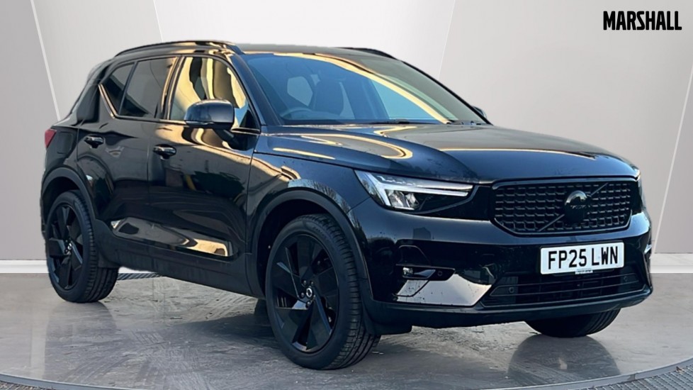 Main listing image - Volvo XC40