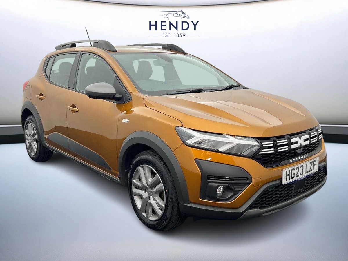 Main listing image - Dacia Sandero Stepway