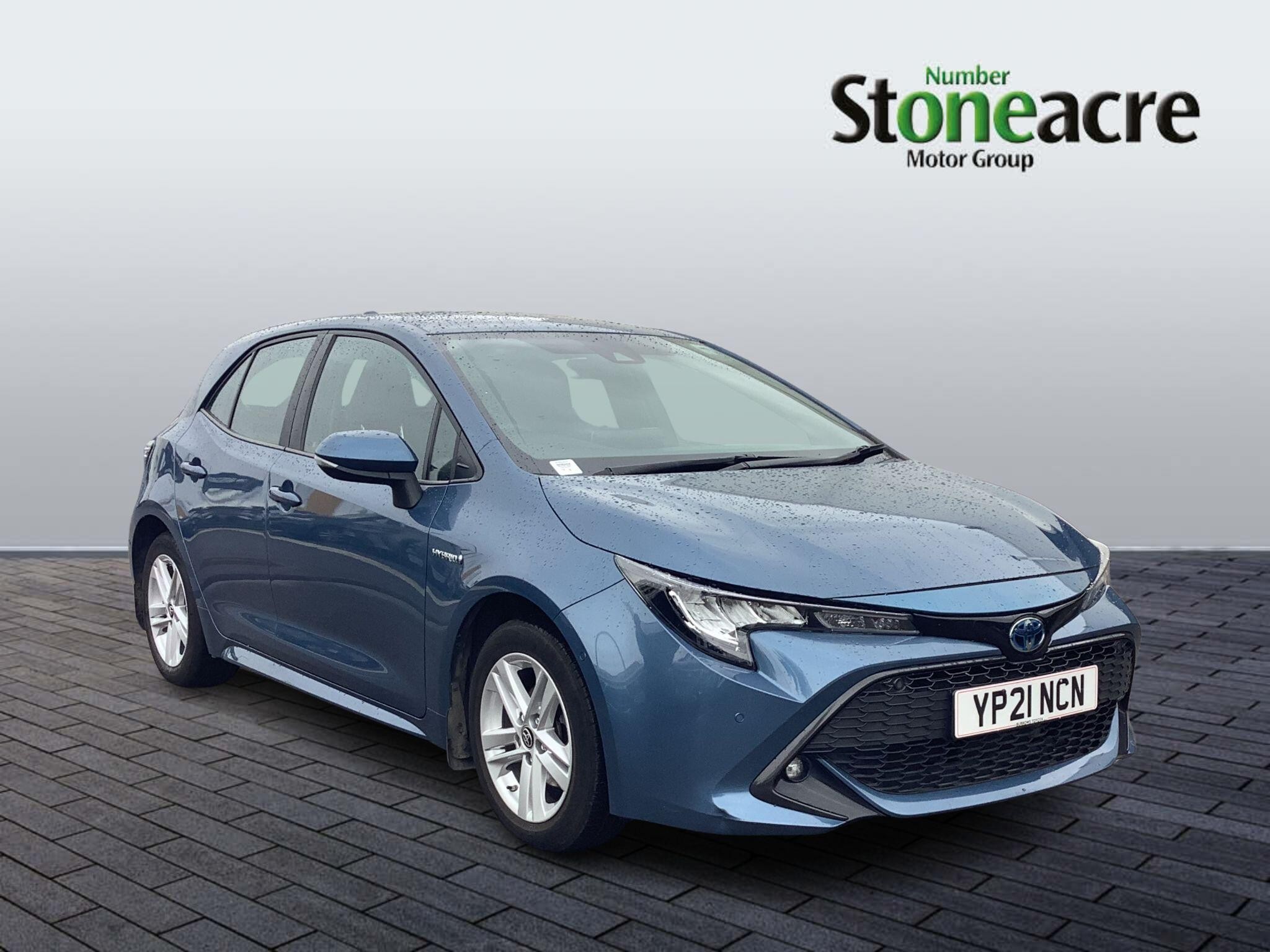 Main listing image - Toyota Corolla