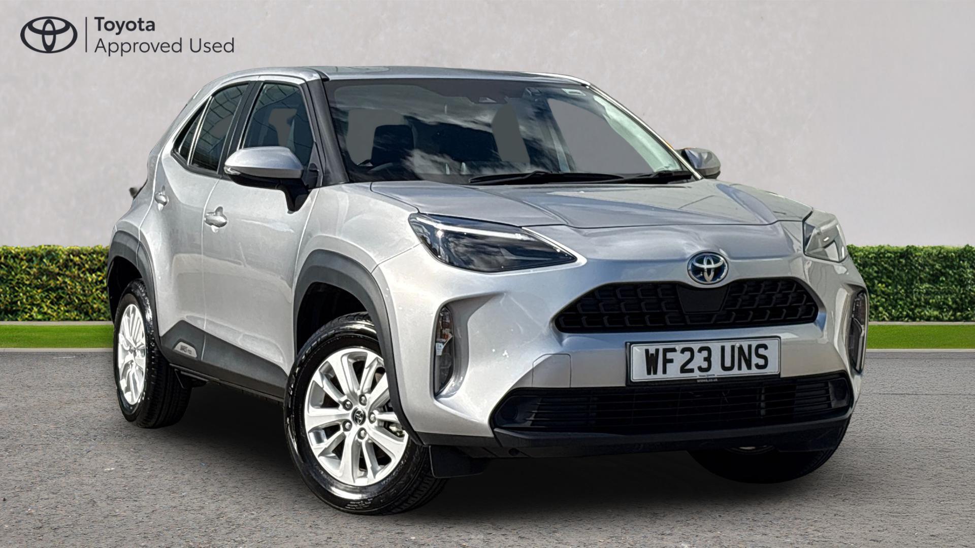 Main listing image - Toyota Yaris Cross
