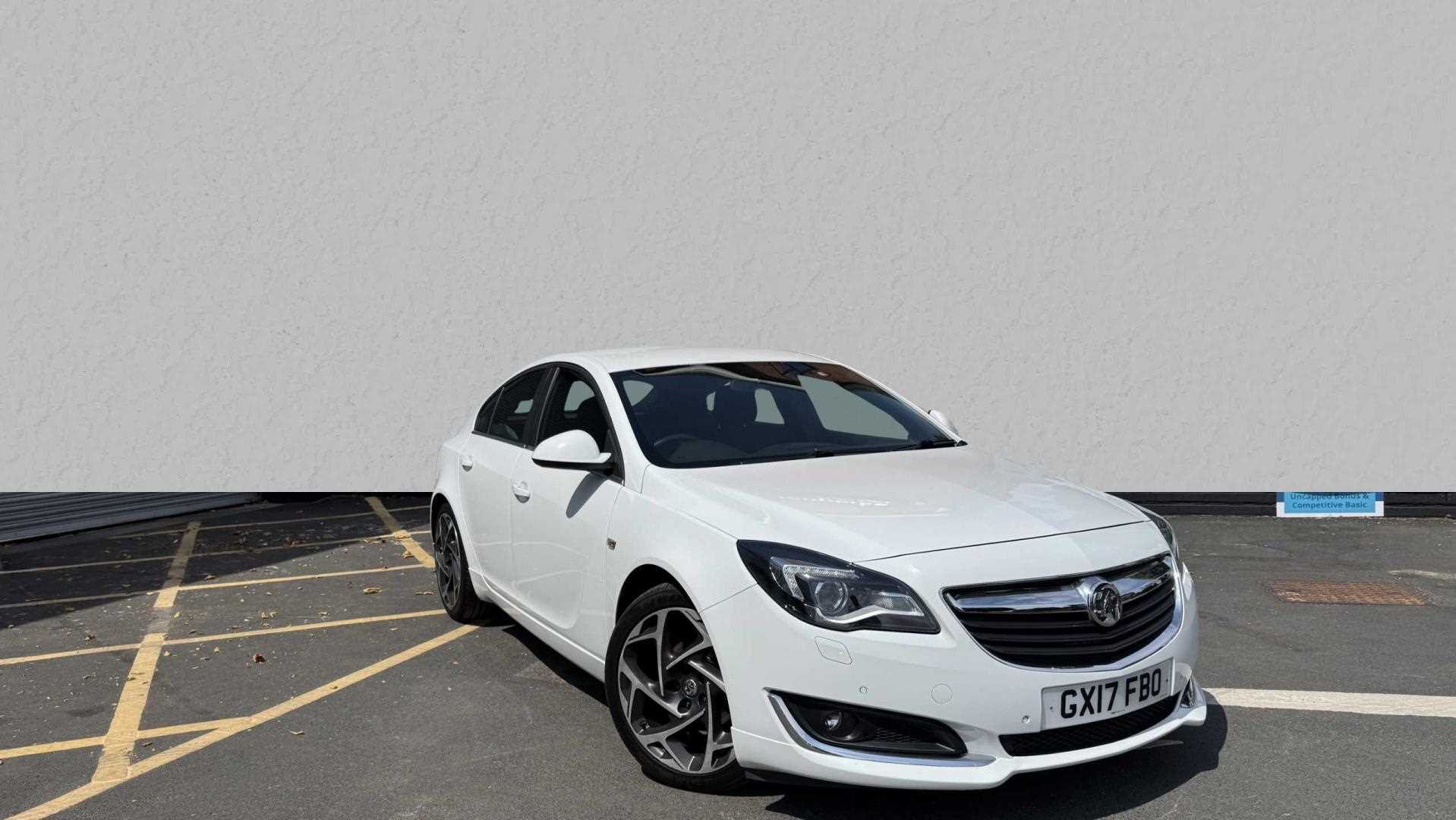 Main listing image - Vauxhall Insignia