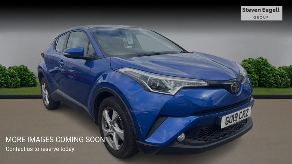 Main listing image - Toyota C-HR