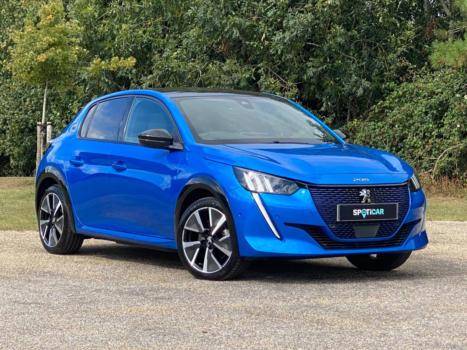 Main listing image - Peugeot e-208
