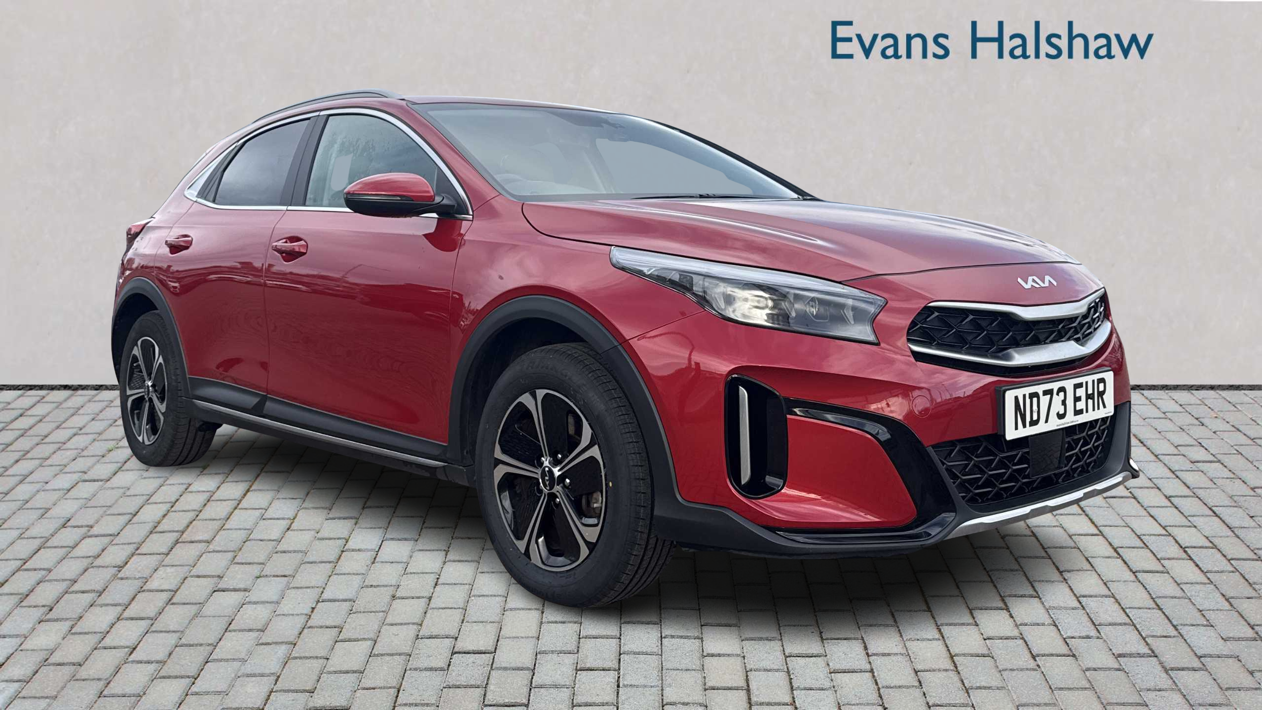 Main listing image - Kia XCeed